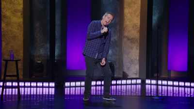 E ca un coşmar aerodinamic ciudat. - Brian Regan: Nunchucks and Flamethrowers