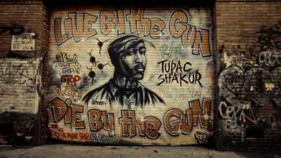 [E.D.I. Mean]
Tupac left an indelible print - Dear Mama