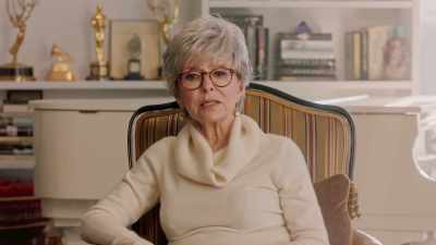 E ele disse: "Meu Deus. - Rita Moreno: Just a Girl Who Decided to Go for It