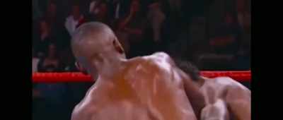 E KO pentru Floyd Mayweather Jr. - Hatton