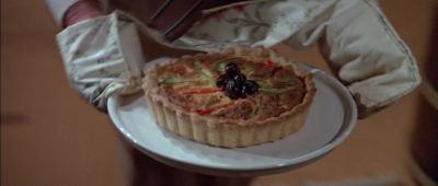E t voila Quiche de cabinet - A View to a Kill