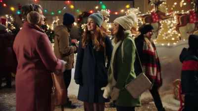 É uma tradição na cidade
desde que eu me lembro. - 'Tis the Season to be Merry