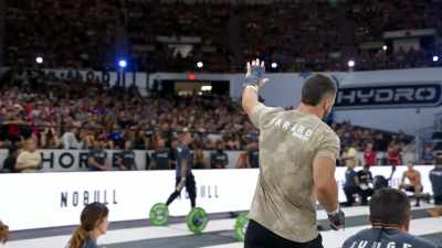 E vimos estes tipos
dar cabo uns dos outros - Fittest on Earth: Retro/Active