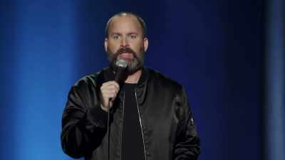 Ea: "Încetează!" El: "Să te fut, scorpie!" - Tom Segura: Disgraceful
