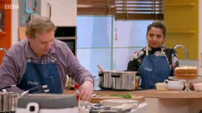 Each cook now has time to plate up
before the judges arrive. - Britain's Best Home Cook