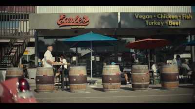 Earle's restaurant started
as a hot dog cart, - Street Food: USA