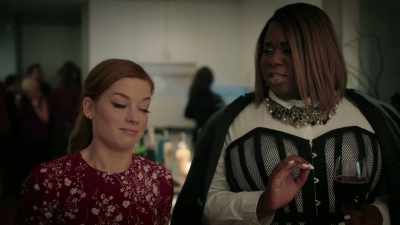 - Earlier I saw them
wearing jackets - Zoey's Extraordinary Playlist