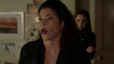 Earlier today,
an unidentified man - Pretty Little Liars: The Perfectionists