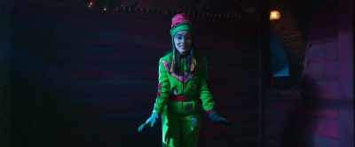 Easy. [chuckles] Good reindeer. - The Naughty Nine