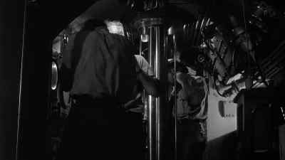 Easy, fellas! Take it easy! - Run Silent Run Deep
