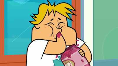 - (Eating sounds) - Total DramaRama