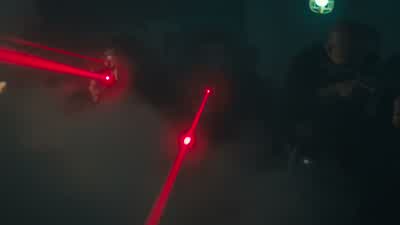Echo team, you take point. - FBI
