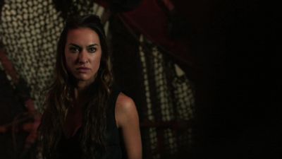 ECHO:  WHAT DO YOU WANT? - The 100