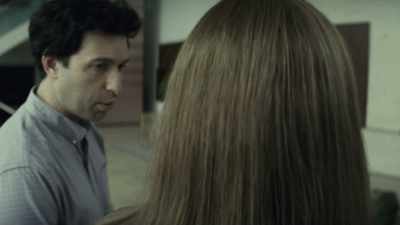 (echoing):
Heidi, what's the problem? - Homecoming