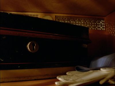 -[Ed] Come on, then.
Time to play host and hostess. - Agatha Christie's Poirot
