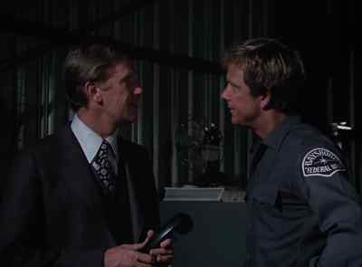 Ed? Ed, it's Ralph, open up! - The Six Million Dollar Man