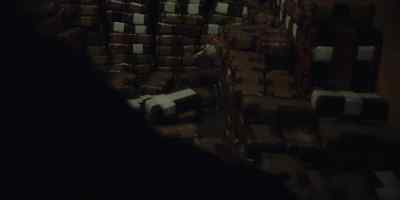 (Ed) We should move on this, fast.
What's our plan? - Gangs of London