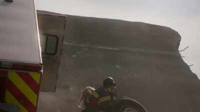 [Eddie and Buck grunting] - 9-1-1
