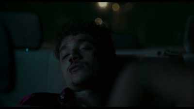 Eddie, we gotta get
you to a hospital. - Cinnamon