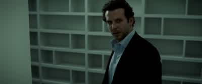 Eddie. I know you're in there, Eddie. - Limitless