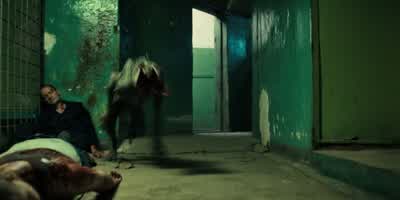 Eddie! I need you! - Stranger Things