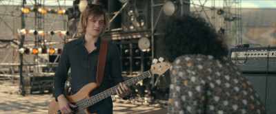Eddie, look, I'm gonna say
some stuff, all right, - Daisy Jones & the Six
