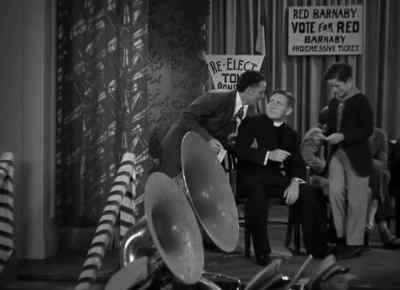Eddie, shut your eyes. - Boys Town
