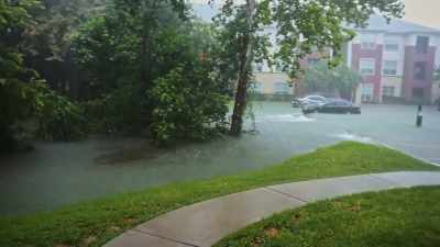 Ednika:
And when the rain started, - Through Our Eyes