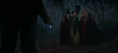 -Edward is a witch?
-I knew she smelled awful. - Hocus Pocus 2