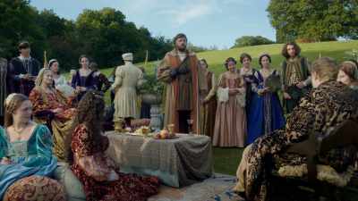 Edward didn't care, he
carried it under his coat - The White Princess