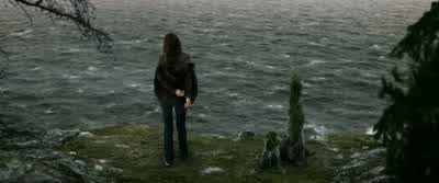 EDWARD: Please. - The Twilight Saga: New Moon