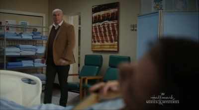 Edward, wat doe jij hier?
-Die Edward? - Aurora Teagarden Mysteries: A Game of Cat and Mouse
