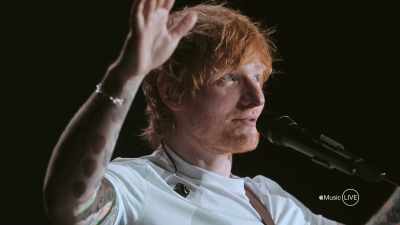 Een licht einde.
Bedankt voor je komst. - Apple Music Live: Ed Sheeran