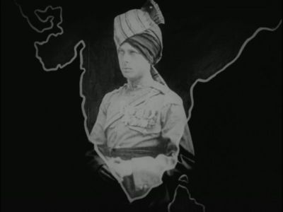 (eerie giggling) - Agatha Christie's Poirot