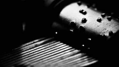 ♪(eerie music box) - The Minds of Men