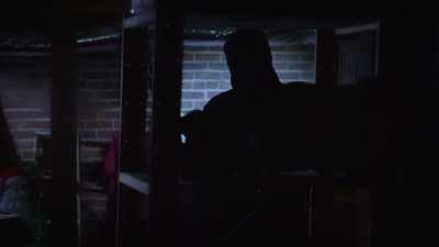 (eerie music continues)
(footsteps thumping) - It’s Beginning to Look a Lot Like Murder