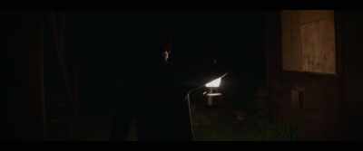 [eerie music playing] - It Comes at Night
