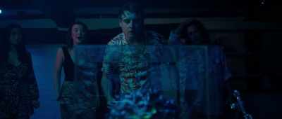 (eggshell cracking)
(soft tense music) - Alien Invasion