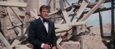 Egyptian builders - The Spy Who Loved Me