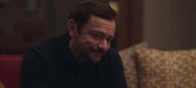 Eh, Ian? Doesn't want anyone
pulling the rug from under his feet. - The Strays