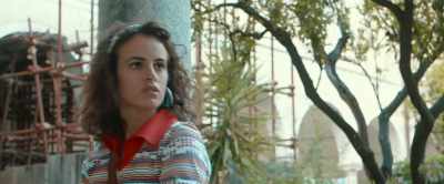 - Ehi.
- Ehi. Come stai? - Scordato