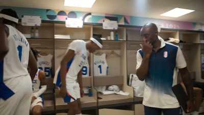 Eight points down is fine.
We've got this. We're fine. - Court of Gold