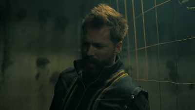 El, do you maybe wanna talk
about what happened on Varook? - Vagrant Queen