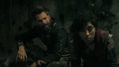 El, you know
I wasn't aiming for ya. - Vagrant Queen