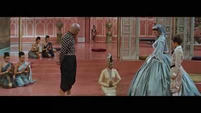 Ele me ligou um dia e disse:
"Aqui é Yul Brynner." - Rita Moreno: Just a Girl Who Decided to Go for It