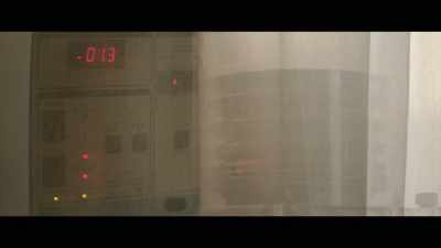[electrical humming] - Grotesquerie