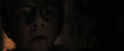 -[electricity buzzes]
-[woman giggling] - Nightbooks