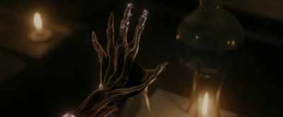 [electricity crackling]
[Griffin groans painfully] - Fear the Invisible Man