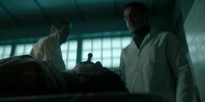 - [electricity crackling]
- [muffled grunting] - The Penguin