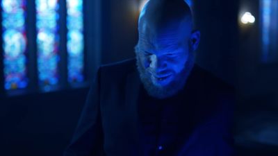 [electricity crackling] - Black Lightning
